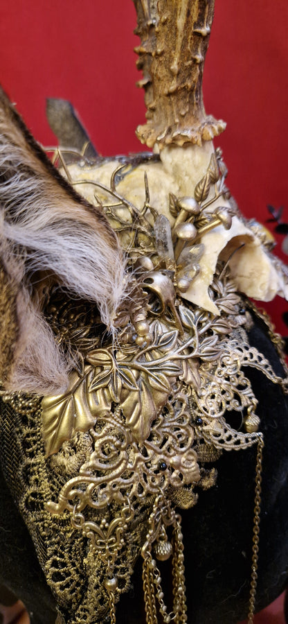 Headpiece: Holdas Krone